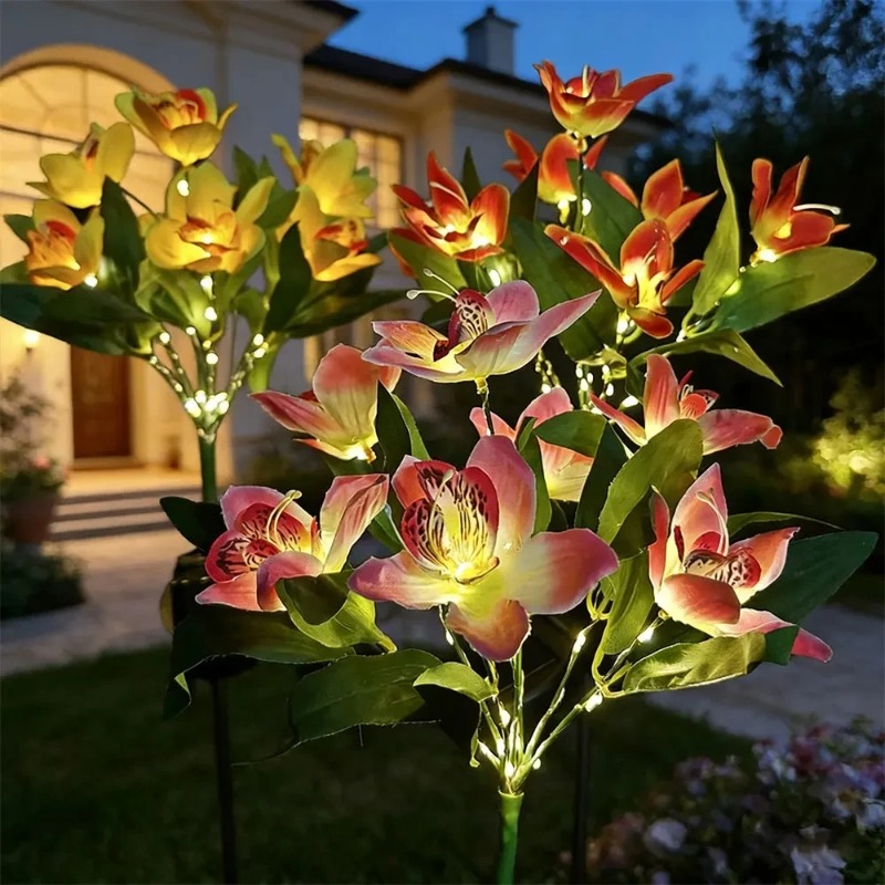Landscape Spike Light - مصباح أرضي LED على شكل زهرة