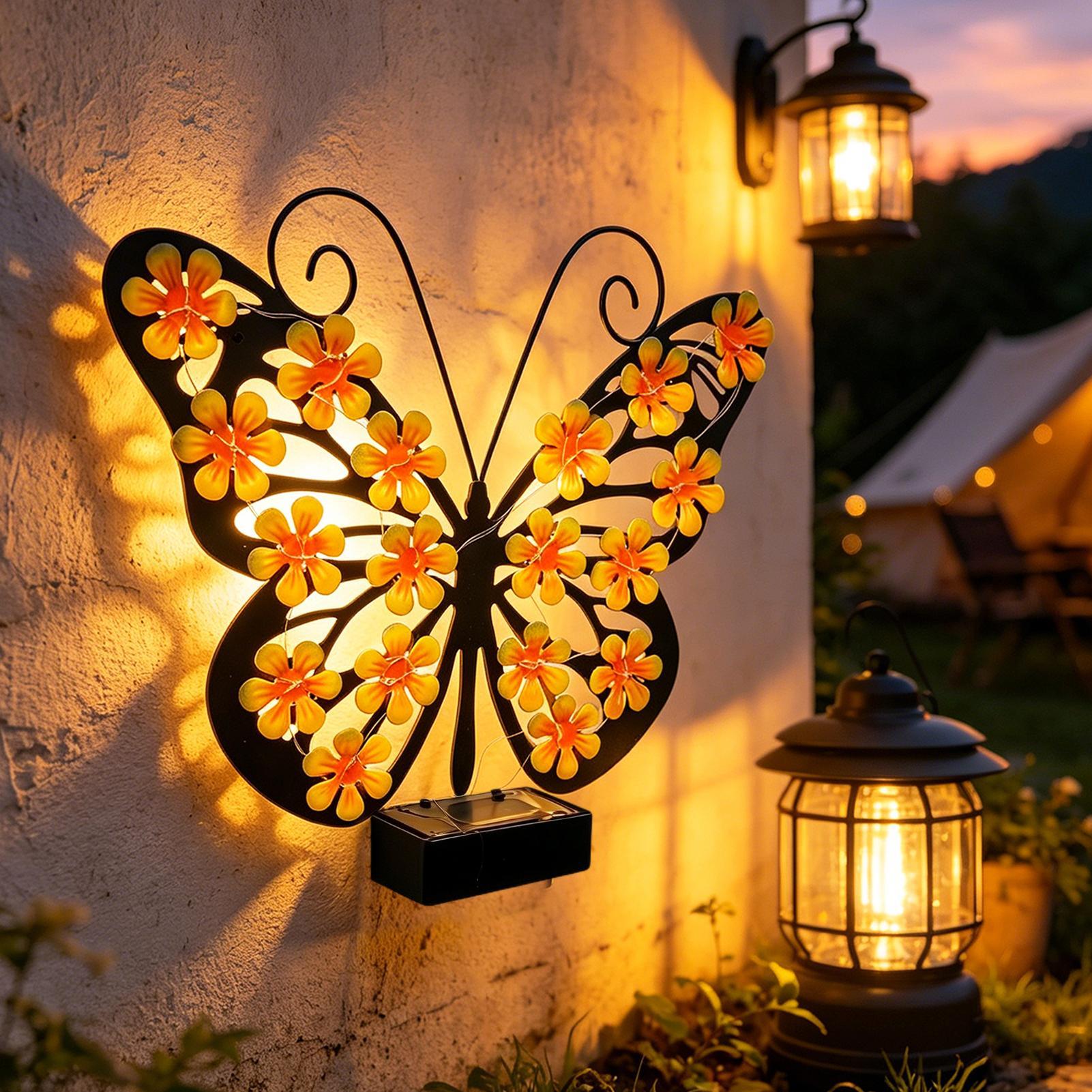 Solar Wall Sconce - أضواء جدارية معدنية تعمل بالطاقة الشمسية