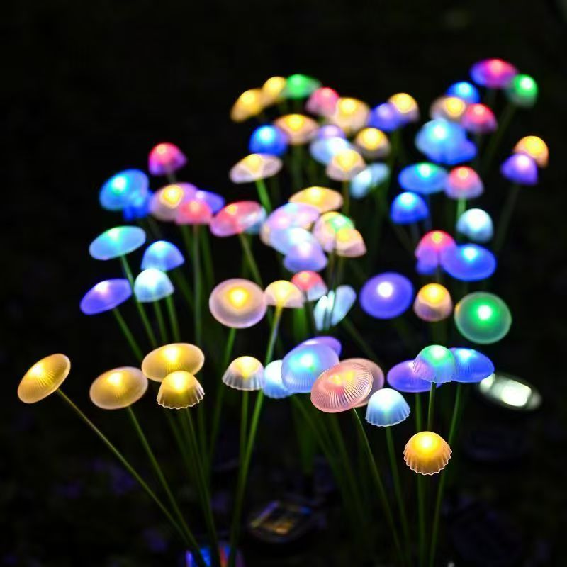 أضواء LED على شكل قنديل البحر  - مراجعة Landscape Spike Light وسعره