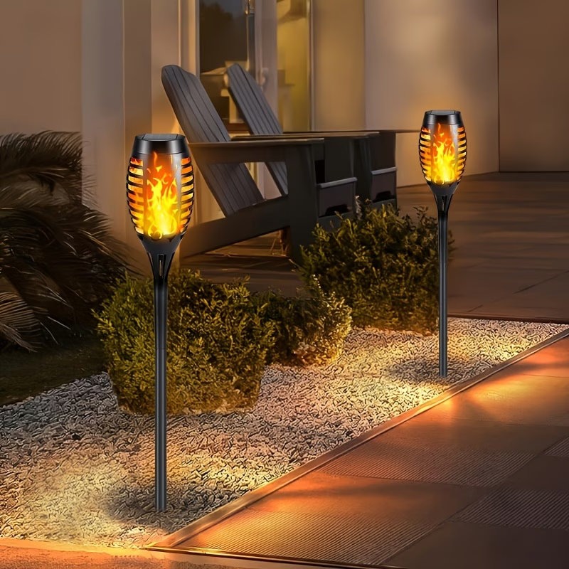 أضواء حديقة شمسية خارجية بتأثي - مراجعة Fire Torch Solar وسعره